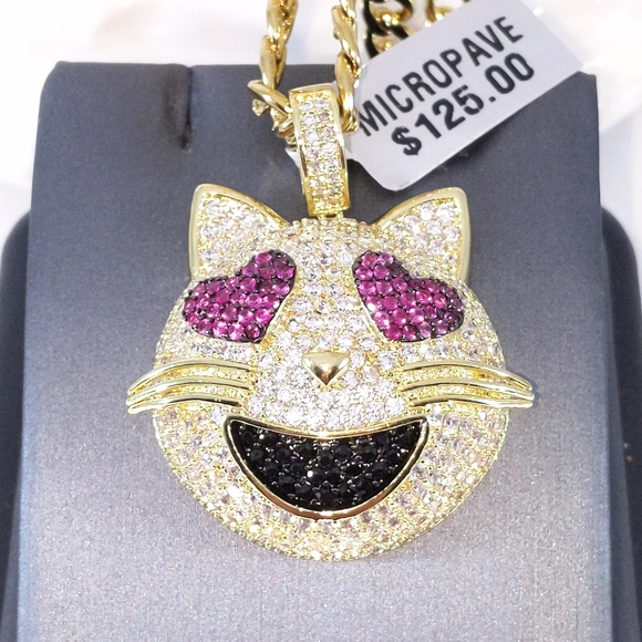 Icy Cat Emoji Pendant + 20" Cuban Chain - Picture 4 of 8